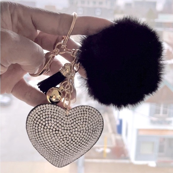 Purse Heart Charm Keychain - Picture 2 of 5